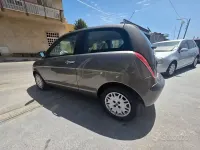 Usata Lancia Ypsilon 69 CV (50 kW) 2005 Beige Utilitaria