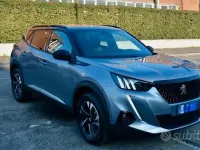 Usata Peugeot 2008 GT 131 CV (96 kW) 2022 Grigio SUV