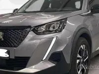 Usata Peugeot 2008 110 CV (80 kW) 2022 Grigio SUV