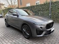 Usata Maserati Levante 250 CV (183 kW) 2019 Grigio opaco / pastello SUV