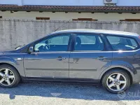 Usata Ford Focus 116 CV (85 kW) 2006 Grigio Station wagon