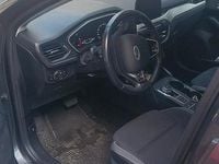 Usata Ford Focus 120 CV (88 kW) 2019 Grigio Station wagon