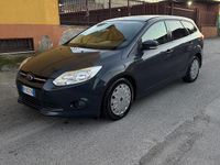 Usata Ford Focus 105 CV (77 kW) 2014 Blu Berlina
