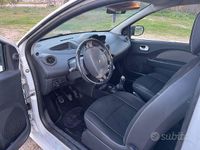 Usado Renault Twingo 75 HP (55 kW) 2011 Citadino