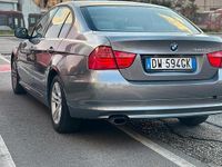Usata BMW 320 177 CV (130 kW) 2010 Grigio Berlina