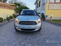 Usata Mini Cooper Countryman 111 CV (81 kW) 2016 Grigio SUV
