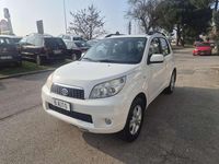 Usata Daihatsu Terios SHO 105 CV (77 kW) 2010 Bianco SUV
