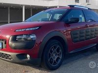 Usata Citroën C4 82 CV (60 kW) 2016 Rosso SUV