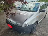 Usata Fiat Punto 73 CV (53 kW) 1994 Grigio Berlina