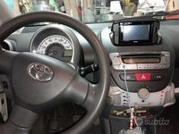 Usata Toyota Aygo Connect Style 68 CV (50 kW) 2011 Bianco Utilitaria