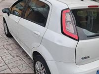 Usata Fiat Grande Punto 70 CV (51 kW) 2012 Utilitaria