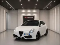 Usata Alfa Romeo Giulietta Distinctive 170 CV (125 kW) 2010 Bianco Utilitaria
