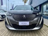Usata Peugeot 2008 Allure 101 CV (74 kW) 2022 Grigio SUV