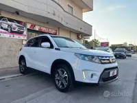 Usata Suzuki Vitara 120 CV (88 kW) 2017 Bianco SUV