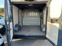 Usata Peugeot Boxer 120 CV (88 kW) 2021 Grigio Furgone