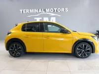 Usata Peugeot 208 GT 101 CV (74 kW) 2022 Giallo Utilitaria