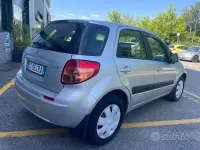 Usata Suzuki SX4 107 CV (78 kW) 2006 Grigio Station wagon