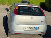 Usata Fiat Grande Punto Active 75 CV (55 kW) 2005 Grigio Utilitaria
