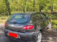 Usata Alfa Romeo 147 150 CV (110 kW) 2004 Nero Utilitaria