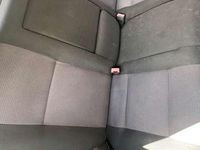 Usata VW Golf IV 101 CV (74 kW) 2002 Argento Berlina