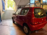 Usata Fiat 600 54 CV (39 kW) 2009 Rosso Utilitaria