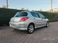 Usata Peugeot 308 90 CV (66 kW) 2008 Berlina