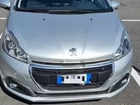 Usata Peugeot 208 Active 82 CV (60 kW) 2016 Grigio Utilitaria