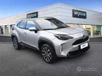 Usata Toyota Yaris Cross Trend 92 CV (67 kW) 2023 Grigio SUV