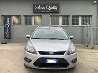 Begagnad Ford Focus Titanium 115 HK (84 kW) 2010 Silver Kombi