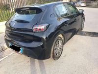 Usata Peugeot 208 Active 101 CV (74 kW) 2021 Nero Utilitaria