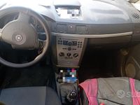 Usata Opel Meriva 101 CV (74 kW) 2005 Grigio Monovolume