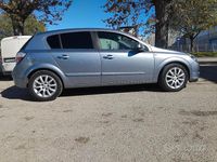 Usata Opel Astra 150 CV (110 kW) 2005 Berlina