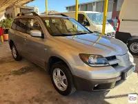 Usata Mitsubishi Outlander Intense 150 CV (110 kW) 2005 Argento SUV