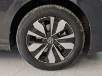 Usata VW Golf VIII Move 110 CV (80 kW) 2024 Grigio Berlina