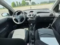 Usata Peugeot 206 60 CV (44 kW) 2005 Grigio Utilitaria