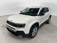 Käytetty Jeep Avenger Altitude 101 HP (74 kW) 2024 Valkoinen Katumaasturi