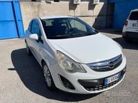 Usata Opel Corsa 86 CV (63 kW) 2011 Bianco Berlina
