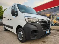 Usata Renault Master 135 CV (99 kW) 2022 Bianco Monovolume