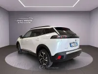 Usata Peugeot 2008 Allure 110 CV (80 kW) 2022 Bianco SUV