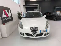 Usata Alfa Romeo Giulietta Business 105 CV (77 kW) 2015 Bianco Utilitaria