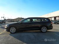 Usata VW Passat Business 150 CV (110 kW) 2019 Nero Station wagon