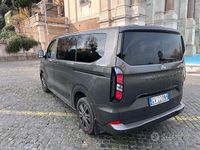 Usata Ford Tourneo Custom Titanium 170 CV (125 kW) 2024 Grigio Furgone