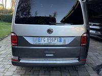 Usata VW Caravelle 150 CV (110 kW) 2016 Monovolume