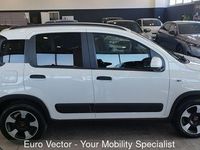 Usata Fiat Panda Cross Cross 70 CV (51 kW) 2024 Bianco Utilitaria
