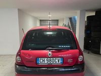 Usata Renault Clio II Dynamique 58 CV (42 kW) 2003 Rosso Berlina