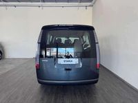 Nuova Hyundai Staria 159 CV (116 kW) 2025 Grigio Monovolume