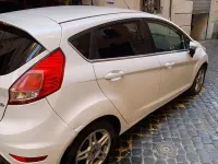 Usata Ford Fiesta Titanium 92 CV (67 kW) 2013 Bianco Berlina