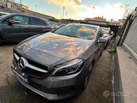 Usata Mercedes A180 Premium 109 CV (80 kW) 2018 Grigio Berlina