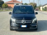 Usata Mercedes V250 Premium 190 CV (139 kW) 2023 Nero Monovolume