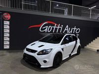 Usata Ford Focus RS 305 CV (224 kW) 2010 Bianco Utilitaria